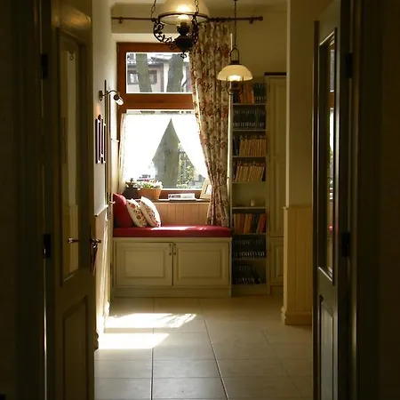 Apartment At Anchevskih 3