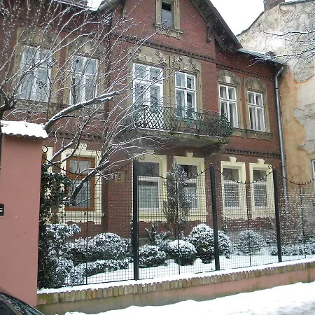 At Anchevskih 3 Lviv