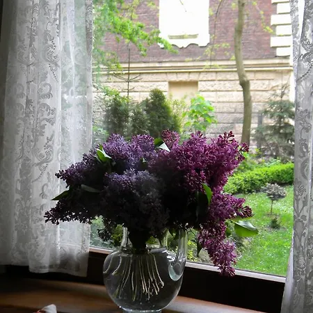 At Anchevskih 3 Apartment