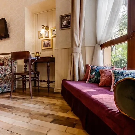 Apartman At Anchevskih 3 *