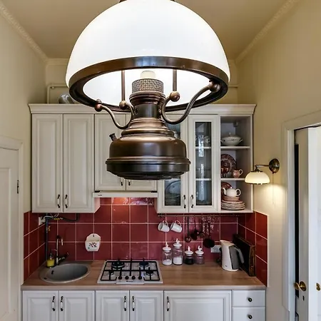 At Anchevskih 3 * Lviv