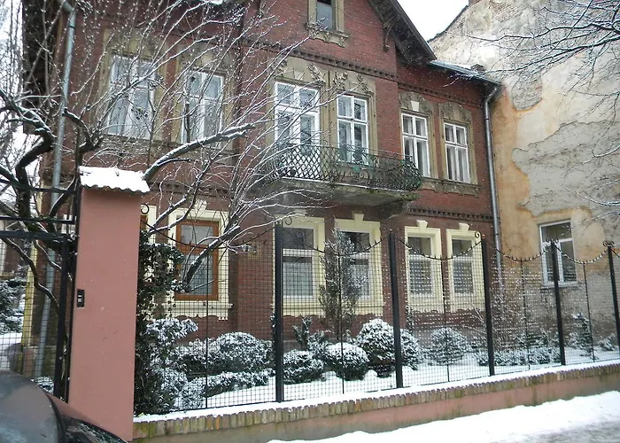 At Anchevskih 3 Lviv